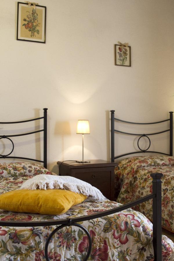 Agriturismo Santa Caterina Castelnuovo di Val di Cecina Pokoj fotografie