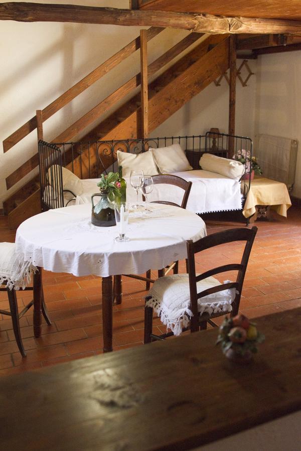 Agriturismo Santa Caterina Castelnuovo di Val di Cecina Pokoj fotografie