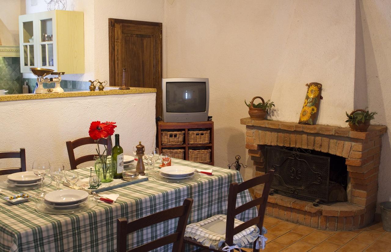 Agriturismo Santa Caterina Castelnuovo di Val di Cecina Pokoj fotografie